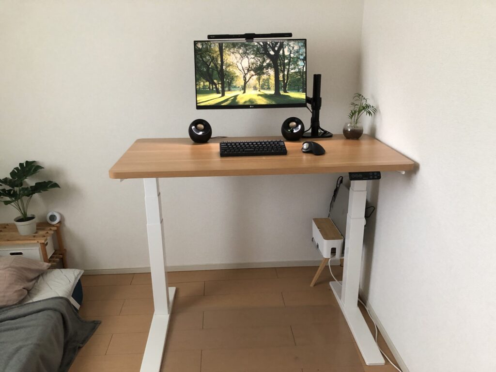 少し高くしたスタンディングデスク
